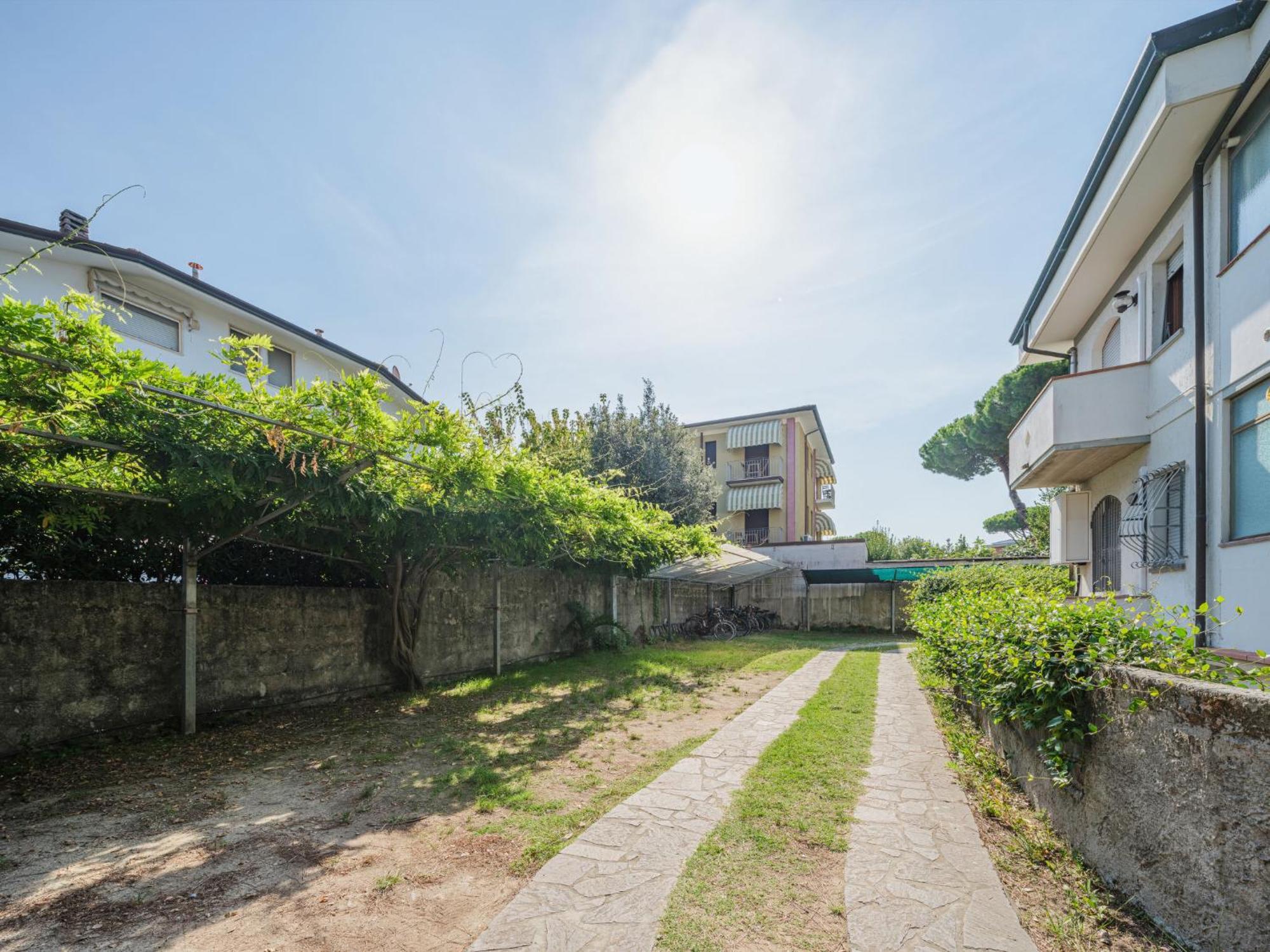 Apartment Dei Fiori By Interhome 利多迪卡马约雷 外观 照片
